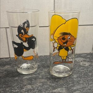 Looney Tunes Daffy Duck and Speedy Gonzales Glass Set 14 Oz
